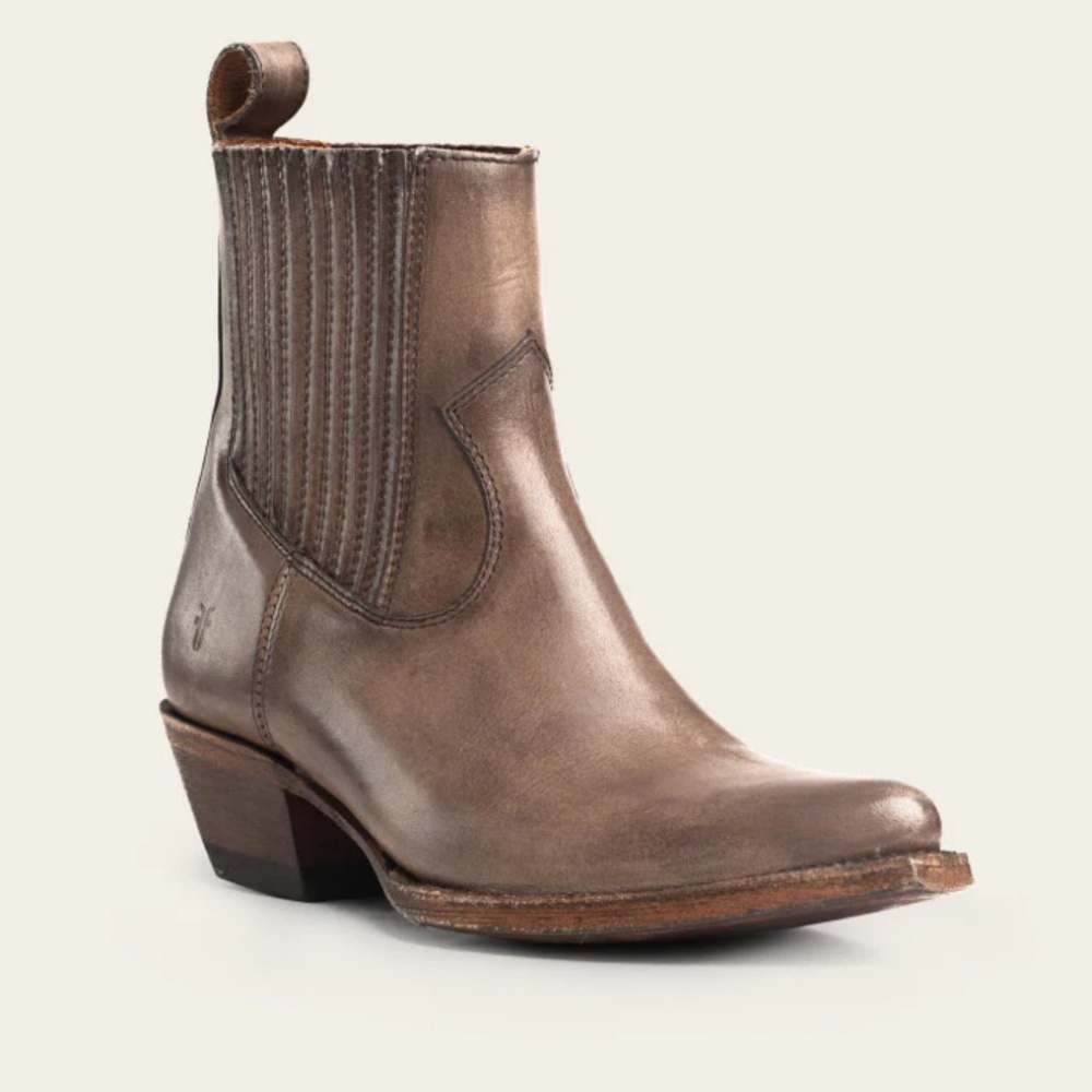 Frya Sacha Chelsea Boot Size 9 in Stone